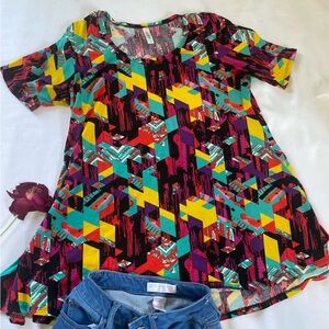 Lularoe tunic multicolored tops Tunic size L